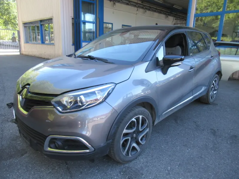 RENAULT CAPTUR MODELL 2013-