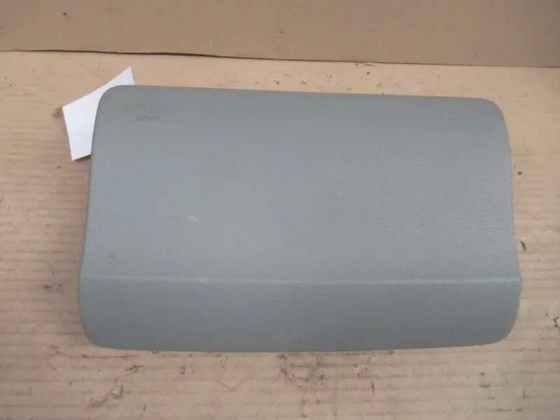 Airbag avant droit