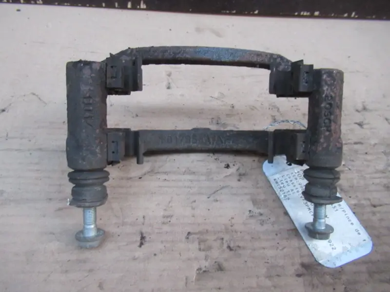 Bremssattelhalter