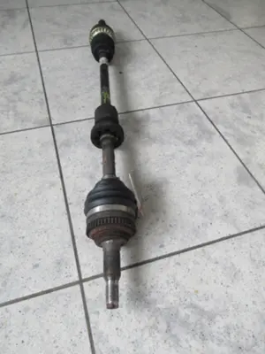 Antriebswelle vorne rechts