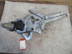 Fensterheber vorne links