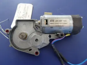 Moteur toit ouvrant / Capote