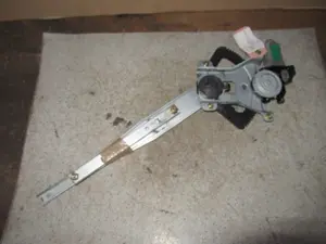 Fensterheber vorne links