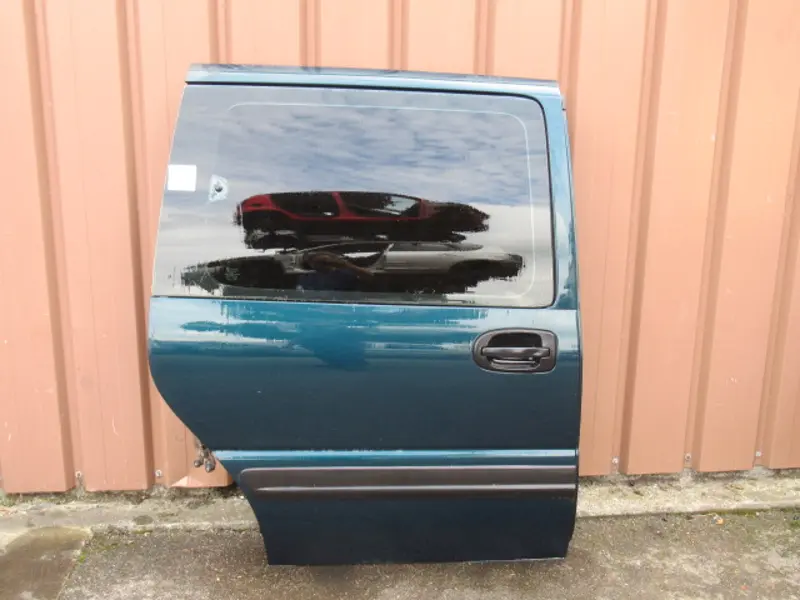 Porte arrière droite