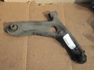 Querlenker vorne rechts