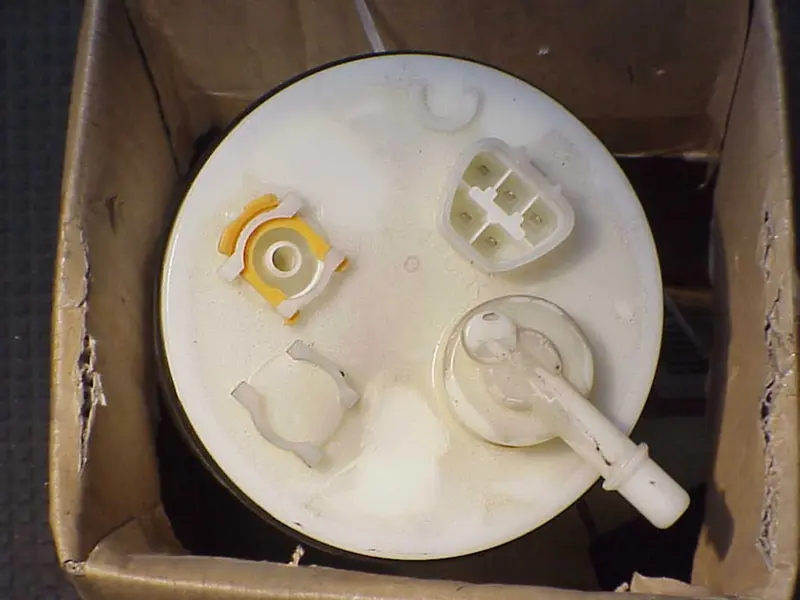 Pompe à essence électrique