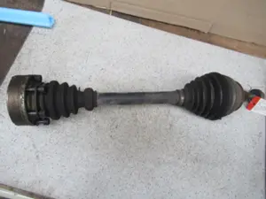 Antriebswelle vorne links