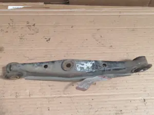 Querlenker hinten rechts