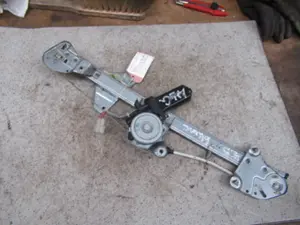 Fensterheber vorne links