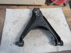 Querlenker hinten rechts