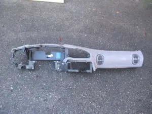 Armaturenbrett Airbag