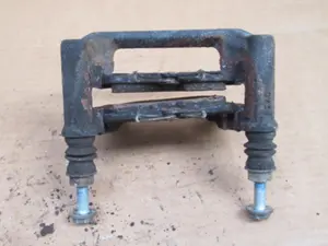 Support étrier de frein