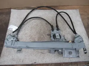 Fensterheber vorne links