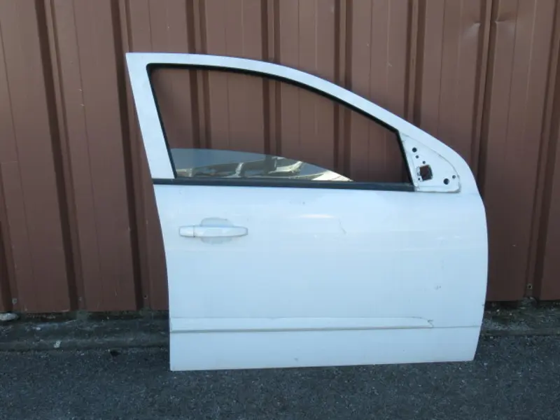 Porte avant droite