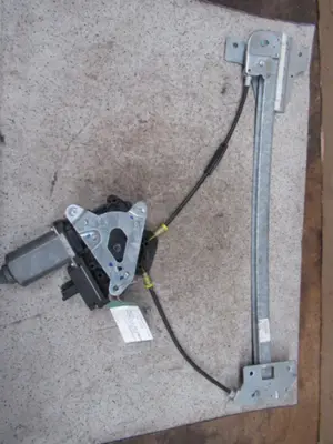 Lève-vitre arrière droit