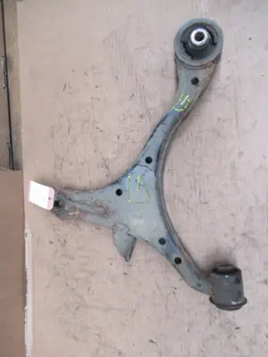 Bras de suspension avant gauche