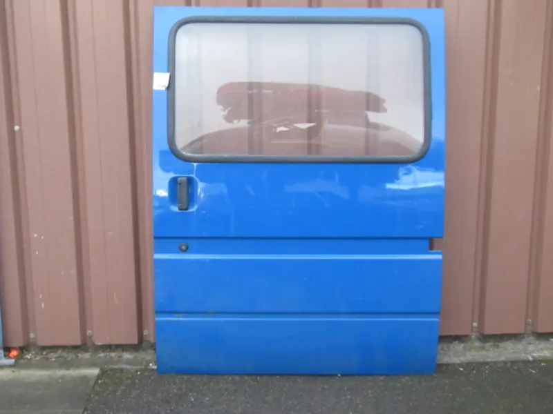 Porte arrière gauche