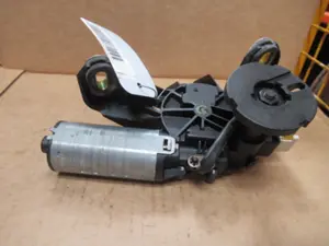 Moteur essuie-glace arrière