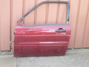 Türe links (2/3-türig)