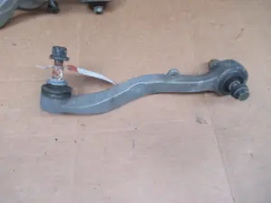 Querlenker vorne rechts