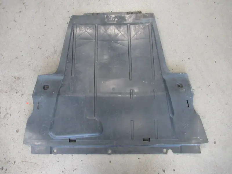 Protection moteur inférieure