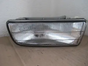 Nebellampe vorne rechts