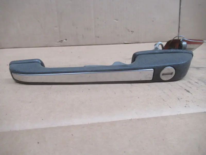 Poignée de porte extérieure