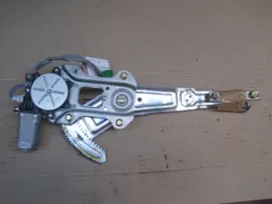 Fensterheber hinten links