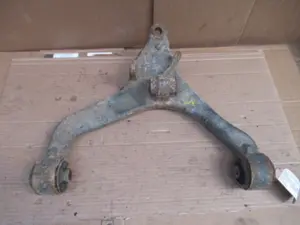 Querlenker vorne rechts