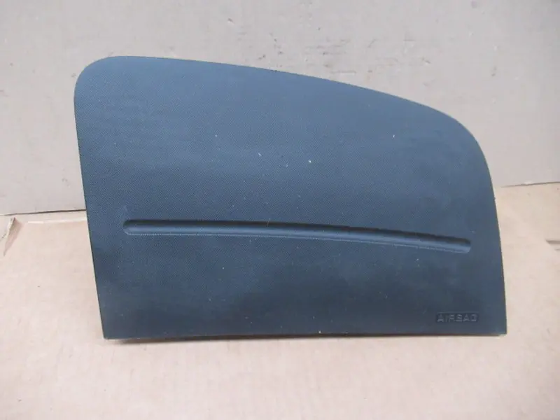 Airbag avant droit