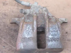 Bremszange vorne rechts