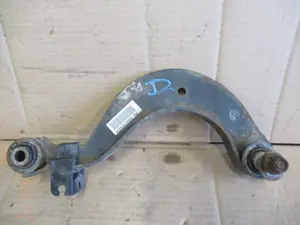 Bras de suspension arrière droit