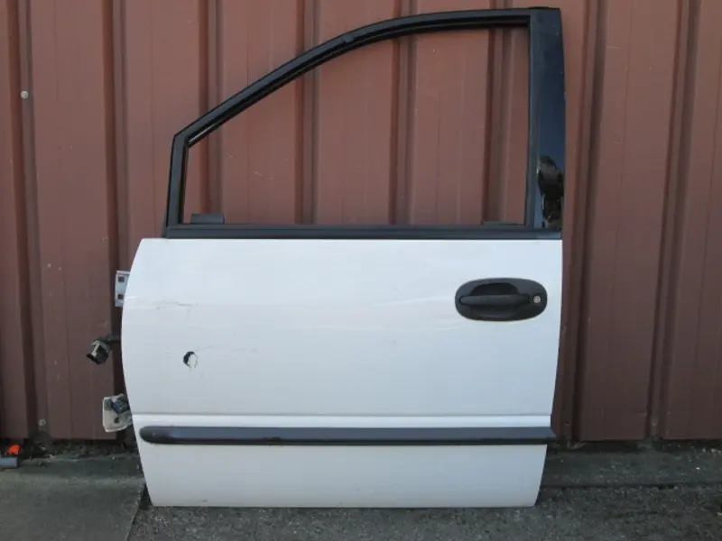 Porte avant gauche