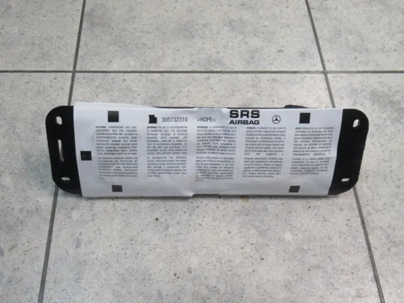 Airbag avant droit
