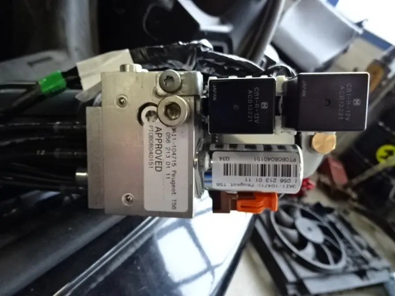 Moteur toit ouvrant / Capote