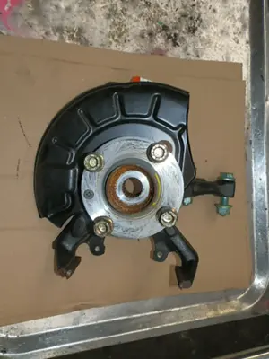 Achsschenkel vorne rechts