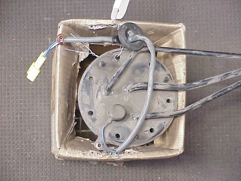 Pompe à essence électrique