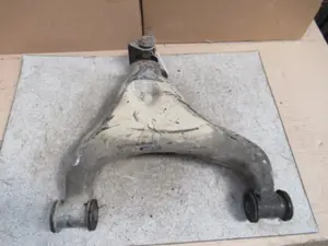 Querlenker vorne rechts