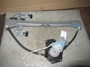 Fensterheber vorne links