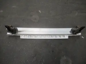 Stossstangenhalter hinten