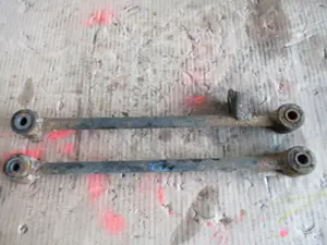 Querlenker hinten rechts