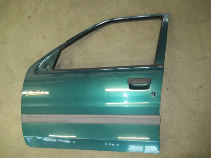 Porte avant gauche