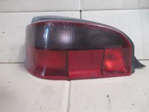 Heckleuchte links