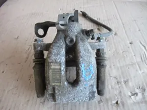 Étrier de frein arrière droit