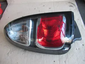 Heckleuchte links