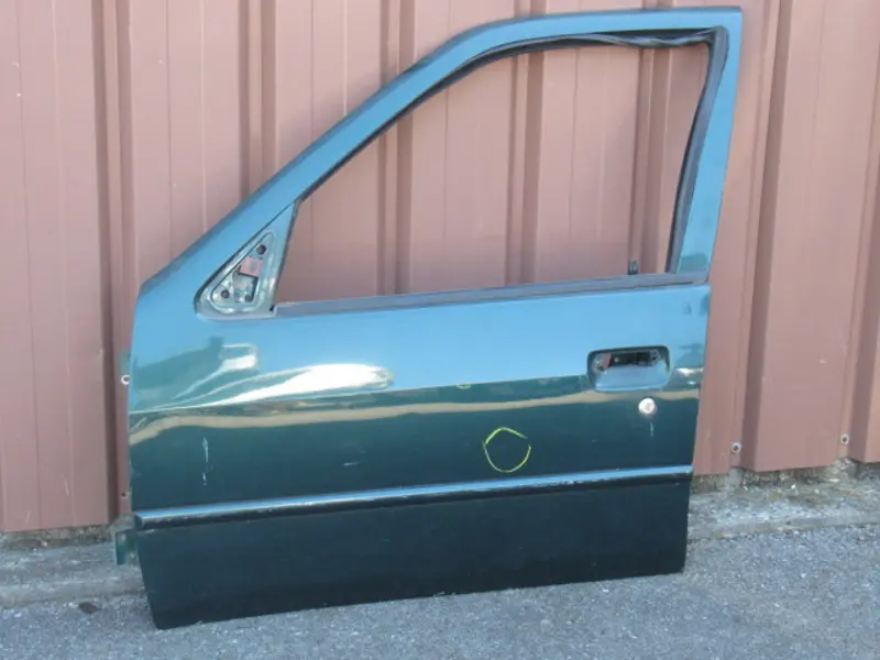 Porte avant gauche