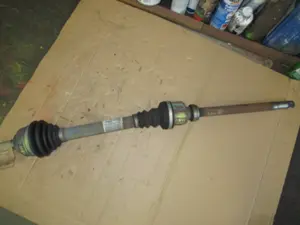 Antriebswelle vorne rechts