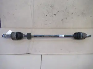 Antriebswelle vorne rechts