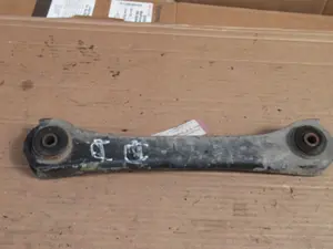 Querlenker vorne rechts