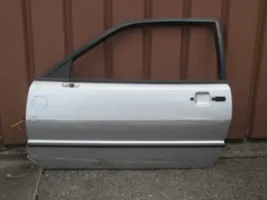 Türe links (2/3-türig)